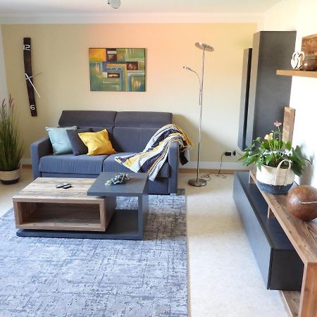 Ferienwohnung "Off Born" Familie Bremm Целль-ан-дер-Мозель Экстерьер фото