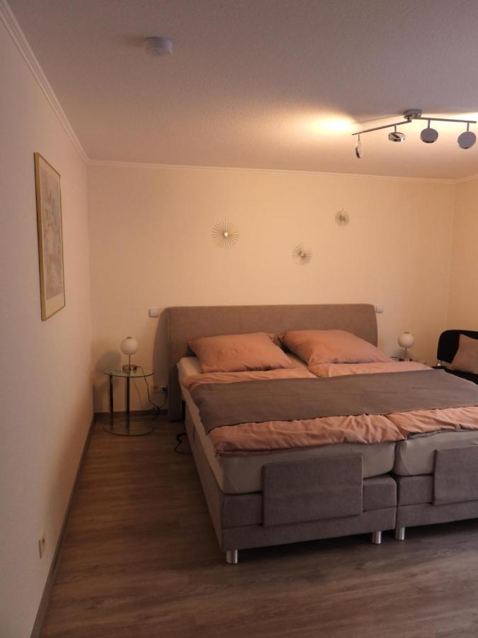 Ferienwohnung "Off Born" Familie Bremm Целль-ан-дер-Мозель Экстерьер фото