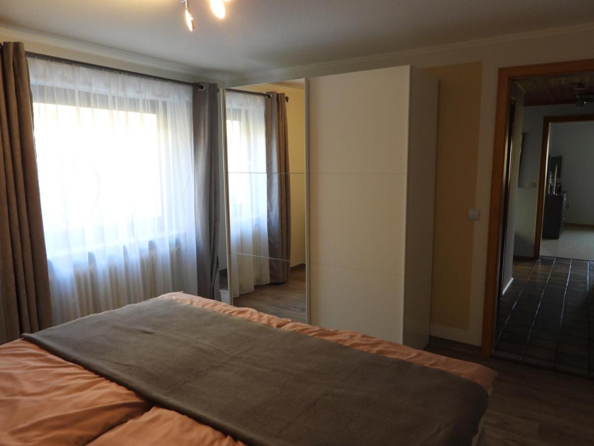 Ferienwohnung "Off Born" Familie Bremm Целль-ан-дер-Мозель Экстерьер фото